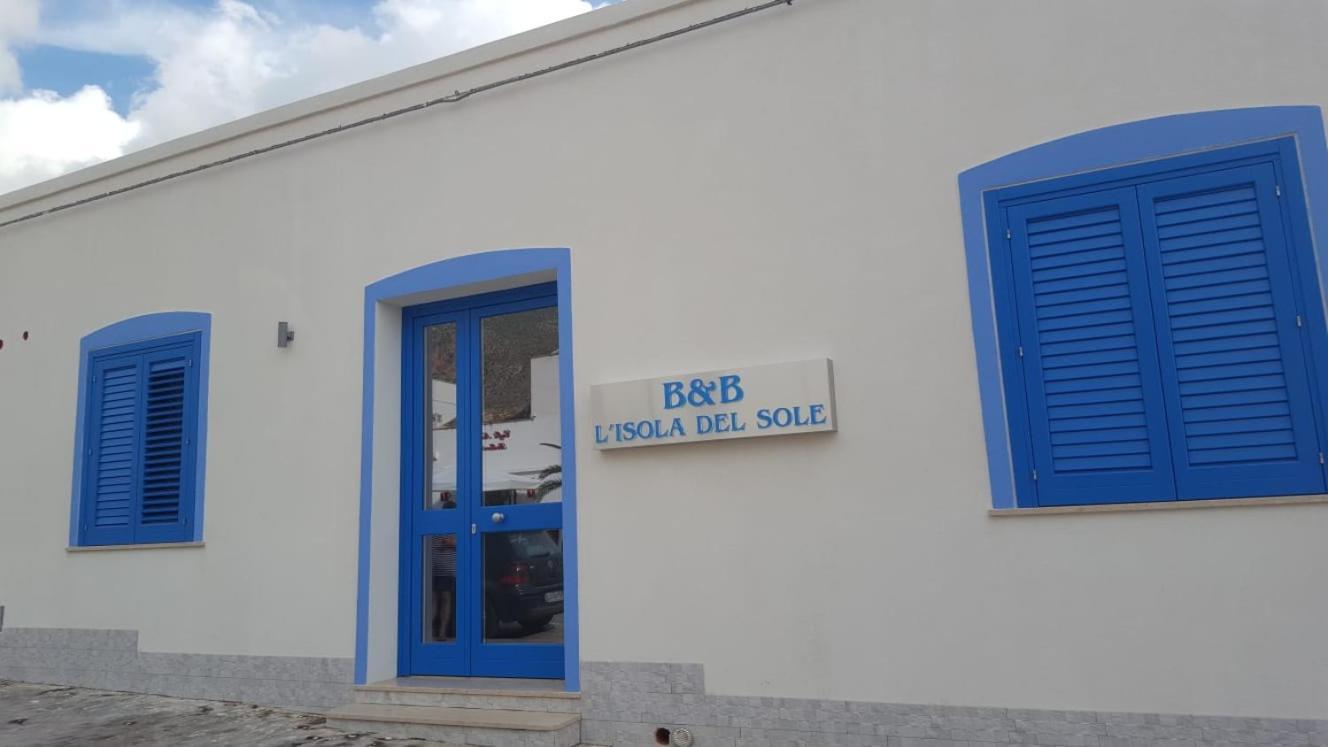 L'Isola Del Sole Bed & Breakfast Castelluzzo Luaran gambar