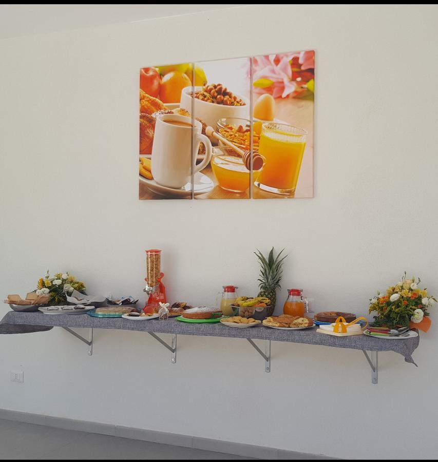 L'Isola Del Sole Bed & Breakfast Castelluzzo Luaran gambar